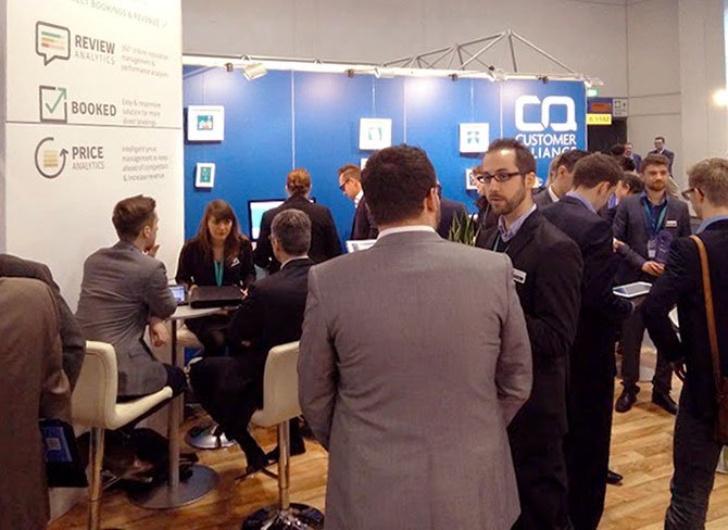 customer-alliance-itb-2015-busy-stand-2